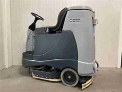 Autolaveuse autoportée Nilfisk BR755 d'occasion